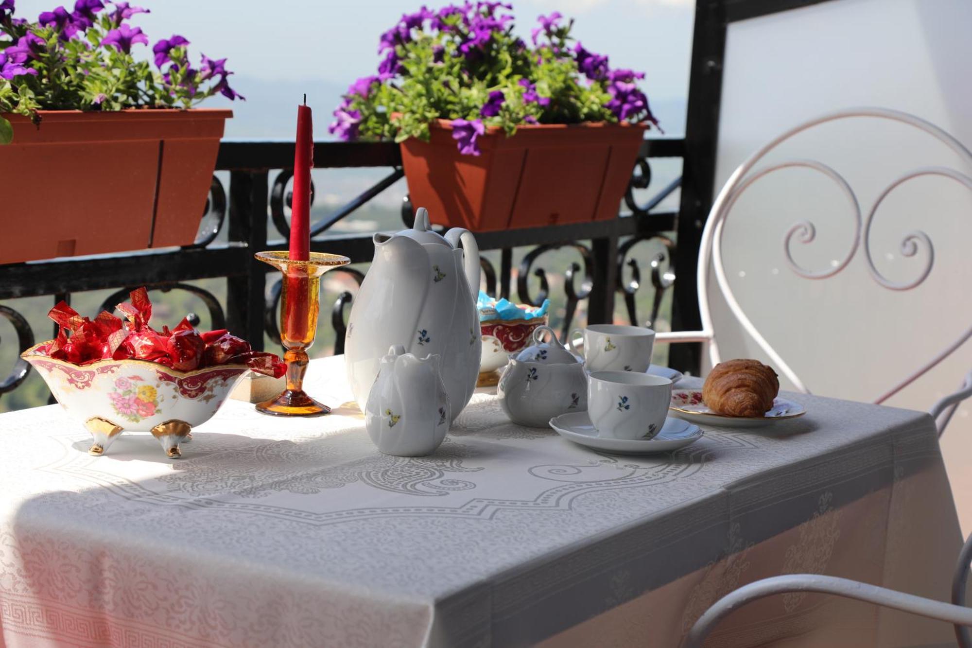 Hotel Castriota *